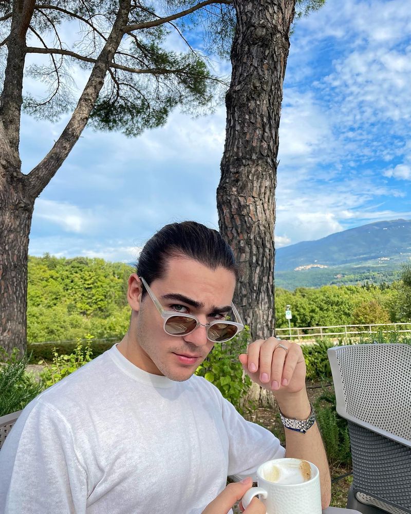 Cine este Radu Ștefan Bănică, fiul lui Ștefan Bănică Jr. Tânărul va fi juratul unui nou show TV