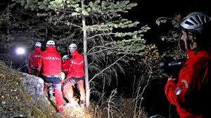 Fotografie cu scop ilustrativ  Salvamontiștii din Maramureș intervin de urgență să salveze 4 ucraineni, după ce au încercat să treacă granița ilegal