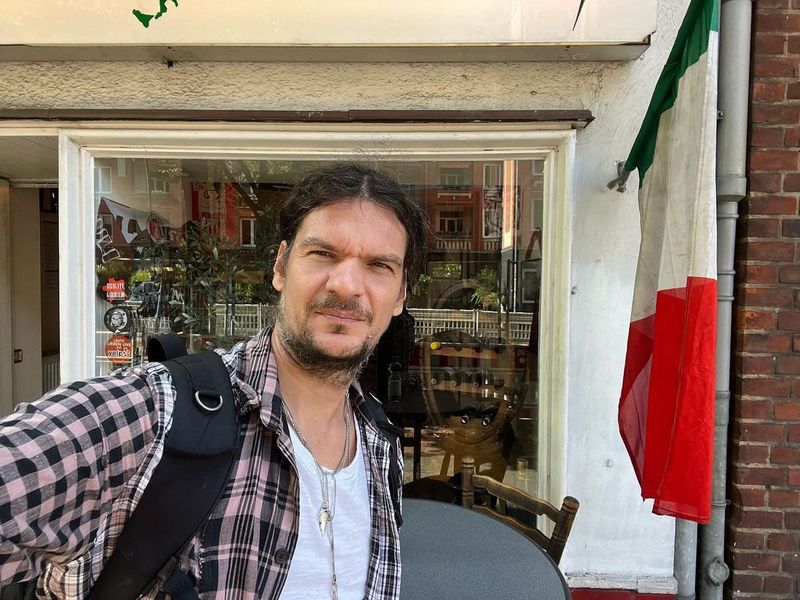 Tudor Chirilă, dezvăluiri despre operația suferită în Germania. Tudor Chirilă, dezvăluiri despre operația suferită în Germania.