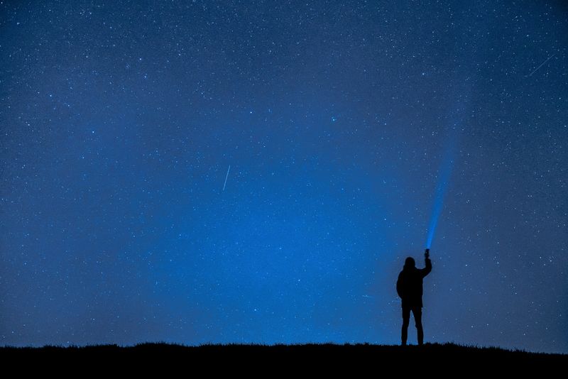 Geminidele 2022. Când putem vedea ploaia de meteori anul acesta Geminidele 2022. Când putem vedea ploaia de meteori anul acesta