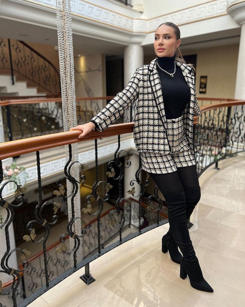 Otilia Bilionara
