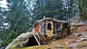 Viața Sfântului Daniil Sihasrtul. Îl sărbătorim în fiecare an pe 18 decembrie