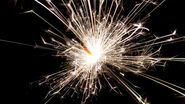 Unde este total interzisă folosirea artificiilor în 2022-2023. Ce pedepse riscă cei care nu respectă legislația privind articolele pirotehnice