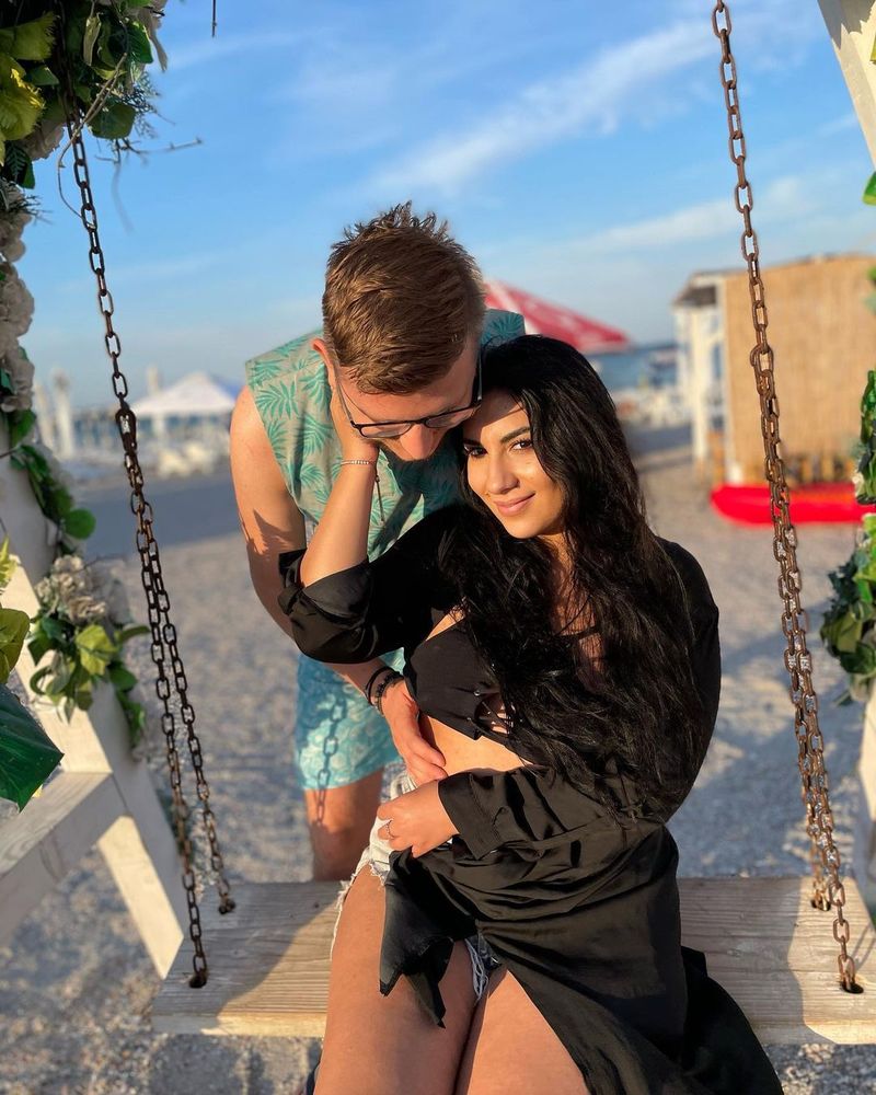 Ela și Petrică de la Mireasa părinți