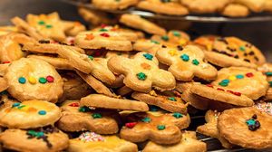 Rețetă pentru biscuiți fragezi de Crăciun. Suprinde-i pe cei dragi, de sărbători, cu cel mai simplu și delicios desert