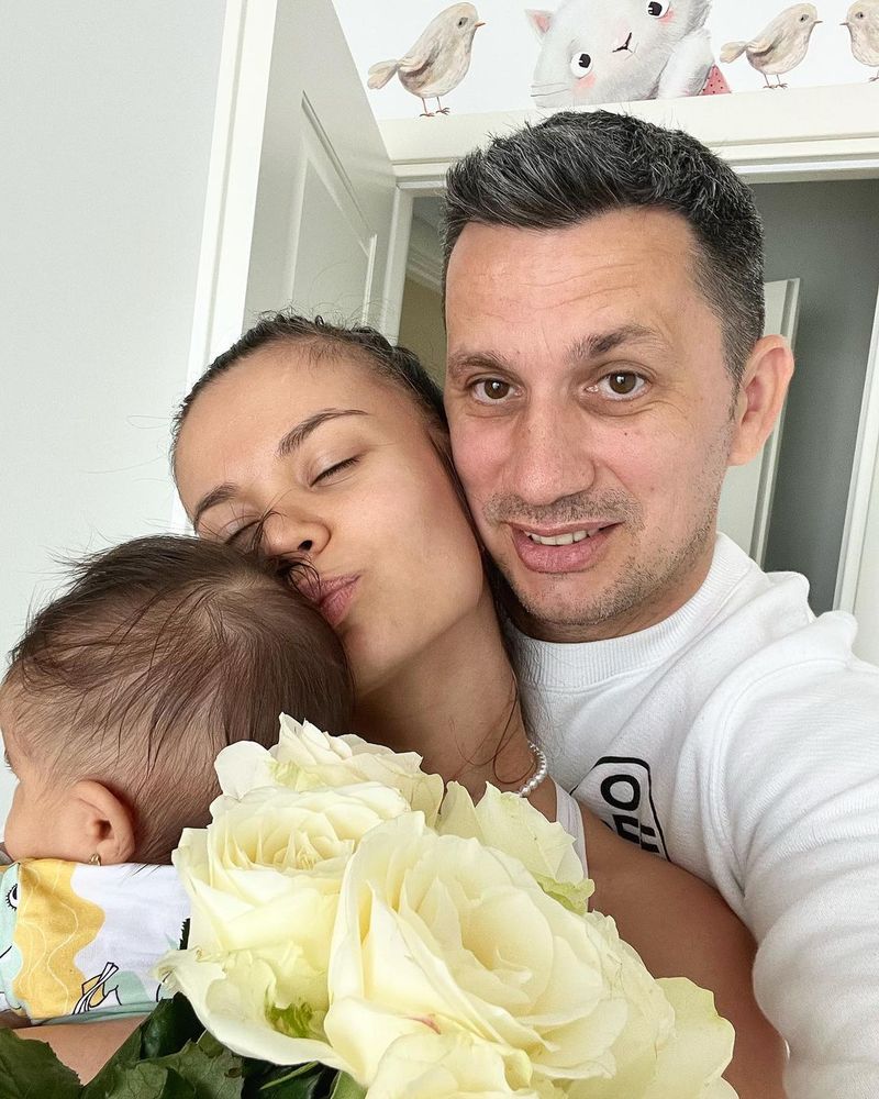 Flick și Denisa Filcea, primele declarații despre al doilea copil! Anunțul pe care toți fanii îl așteptau: „Știe barza”