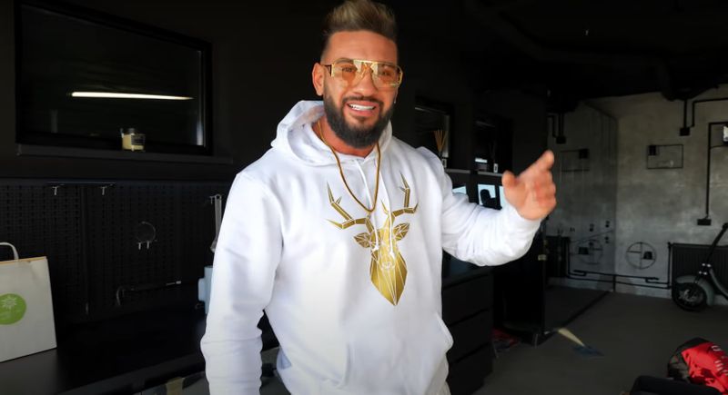 dorian popa, dorian popa bolid de lux, dorian popa garaj