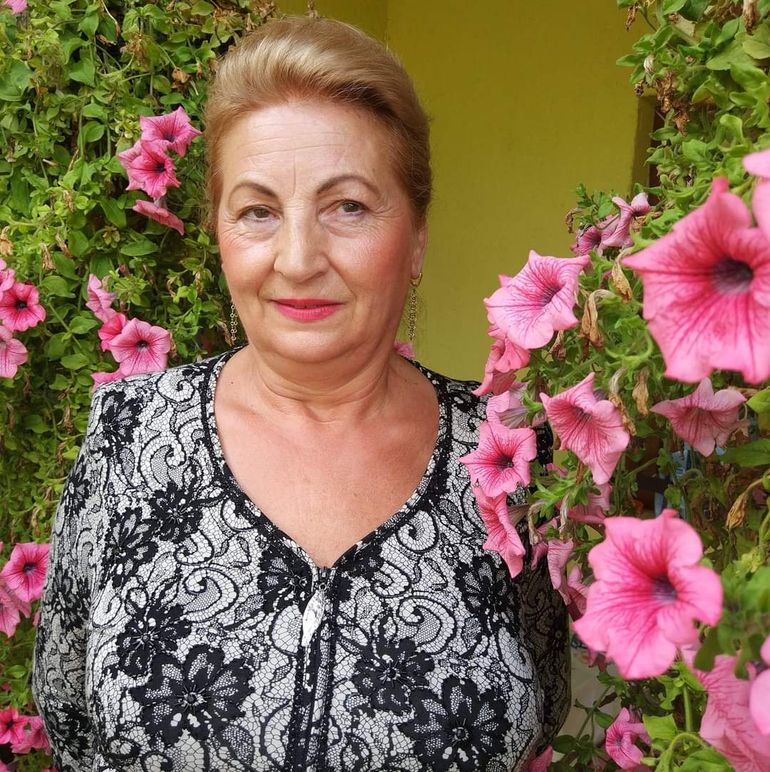 petrica mitu stoian, petrica mitu stoian familie, petrica mitu sora