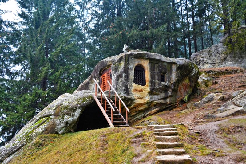 Calendar Creștin Ortodox, marți, 3 ianuarie 2023