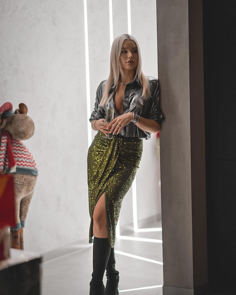 Biografie Carmen Grebenișan. V&acirc;rstă, studii, carieră, familie. Cum și-a cunoscut t&acirc;năra soțul. &bdquo;Am fost amici timp de trei ani&rdquo;