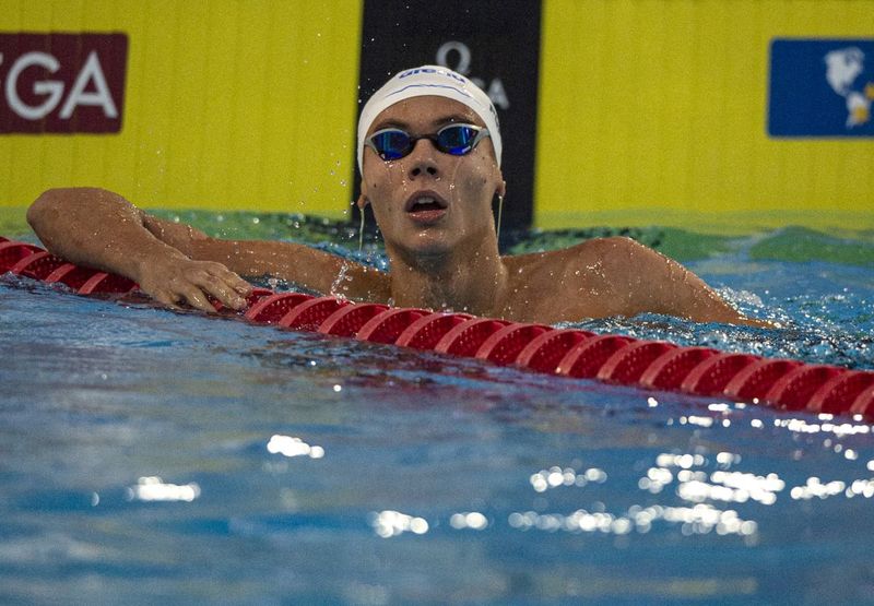 David Popovici a fost desemnat cel mai bun &icirc;notător din lume &icirc;n anul 2022