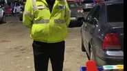 Polițiștii locali au ridicat mașina unei femei în scaun cu rotile, după ce a parcat pe un loc destinat persoanelor cu dizabilități