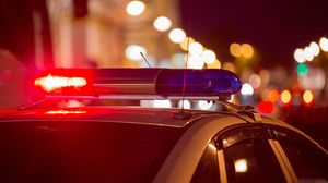 Moarte misterioasă în Petroșani! Un bărbat de 48 de ani a fost găsit decedat, în propria locuință. Victima și-ar fi pus capăt zilelor într-un mod neașteptat