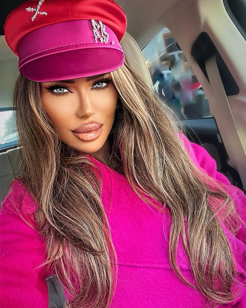 Bianca Drăgușanu și Anisia Gafton schimb de replici