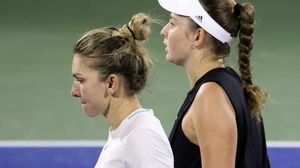 Simona Halep si Jelena Ostapenko