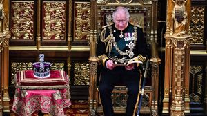 Cine va ocupa tronul Marii Britanii, dacă Regele Charles al III-lea moare. Ordinea succesiunii la tron Cine va ocupa tronul Marii Britanii, dacă Regele Charles al III-lea moare. Ordinea succesiunii la tron