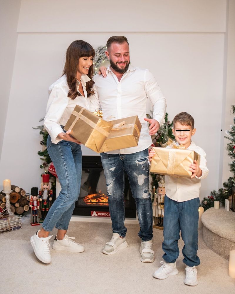 Ilinca Vandici, totul despre o a doua sarcină Ilinca Vandici, soțul și fiul lor