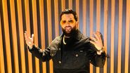 tzancă uraganu, artist, rețele de socializare, postare, fotografie, mașină, raed arafat