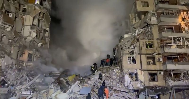 Bloc lovit de rachetele rusești