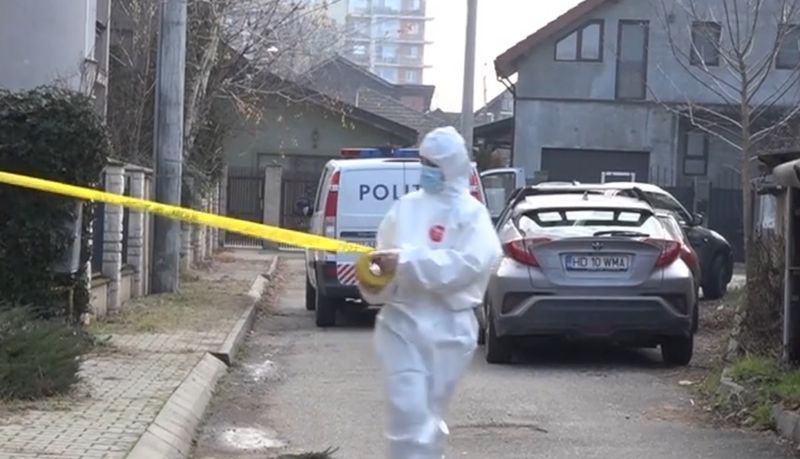 arad, cadavre, morti suspecte, tata si fiu morti, tragedie
