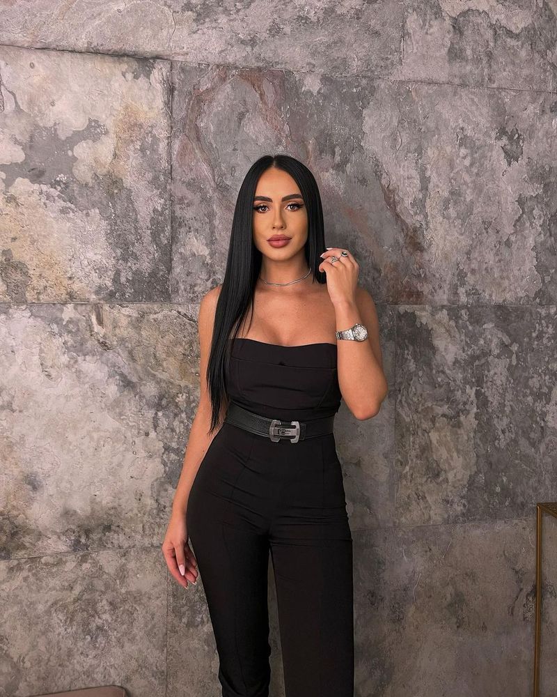 ella tina, fosta concurentă, puterea dragostei, probleme de sănătate, rețele de socializare