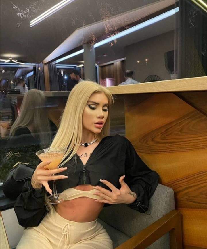 bia khalifa, fulgy, cuplu, părinți, rețele de socializare