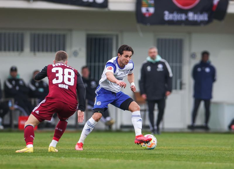 El e singurul fotbalist rom&acirc;n din Bundesliga! A debutat &icirc;ntr-o &icirc;nfr&acirc;ngere cu 1-6