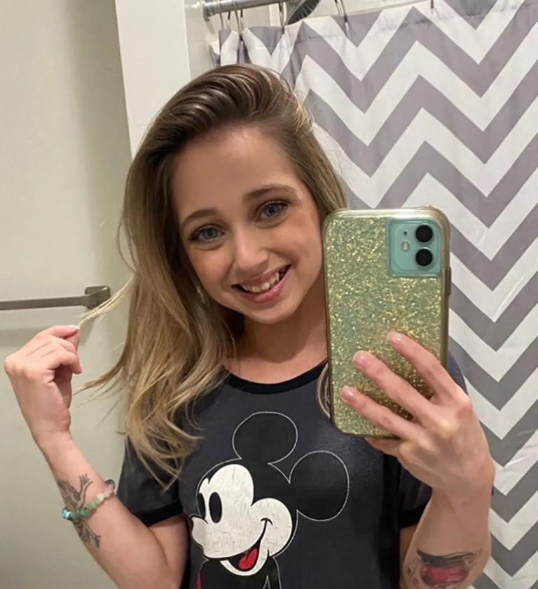 shauna rae, cea mai scunda femeie, fetita, relatie controversata