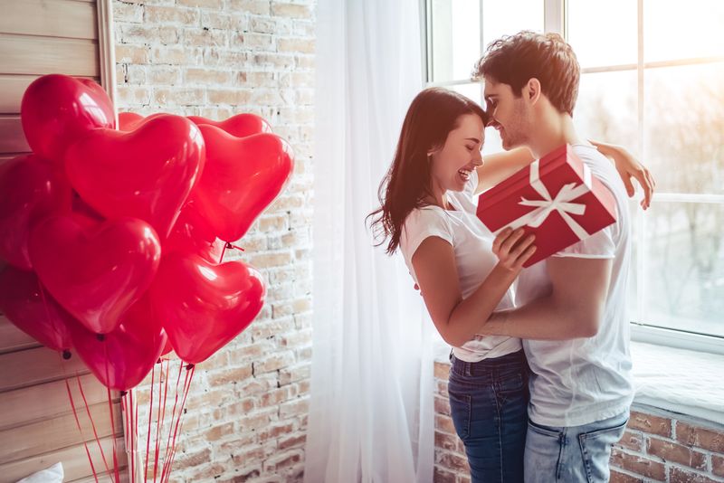 Cadouri de Valentine's Day. Idei de cadouri pentru Ziua Îndrăgostiților