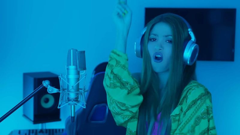 Shakira lansează un nou atac