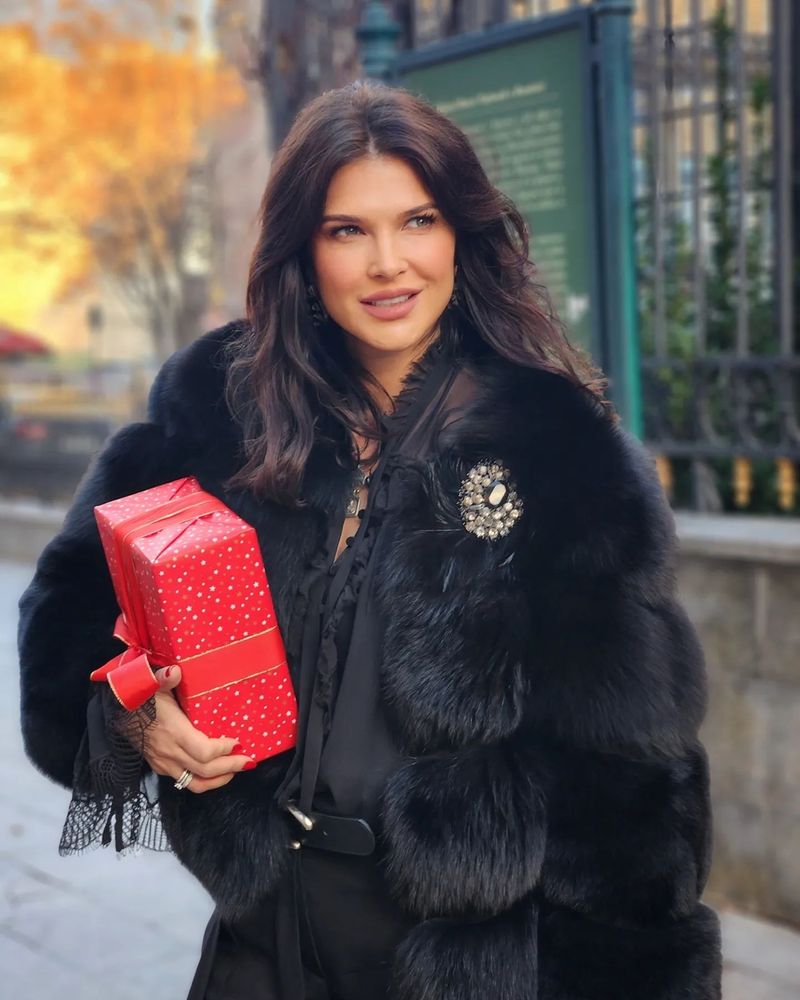 Monica Bârlădeanu 