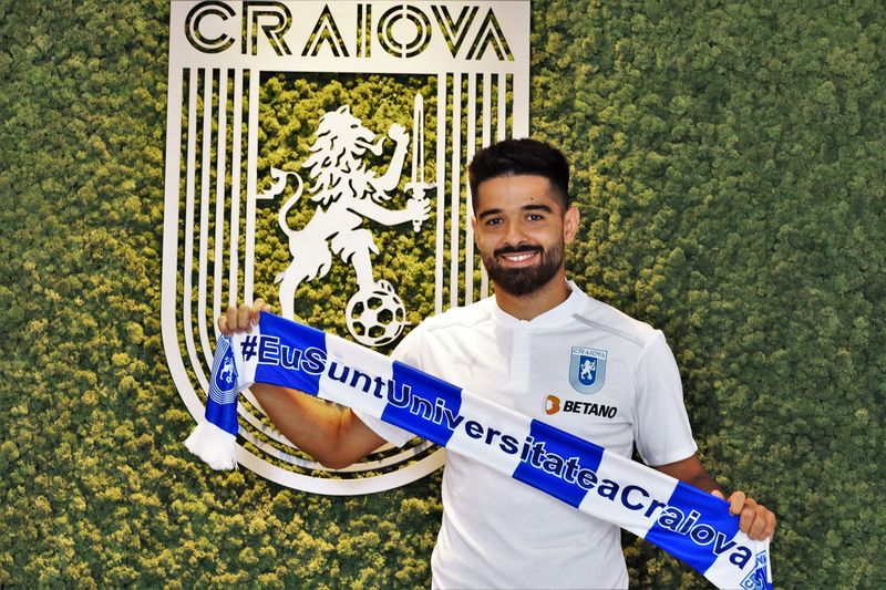 Despăgubiri uriaşe cerute de jucătorii excluşi din lot de Rădoi: 