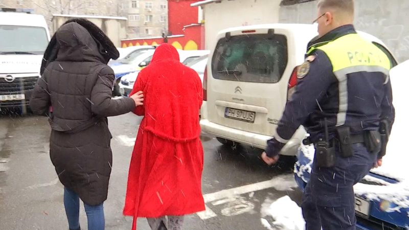 Mamă copii intoxicați cu fum reacție