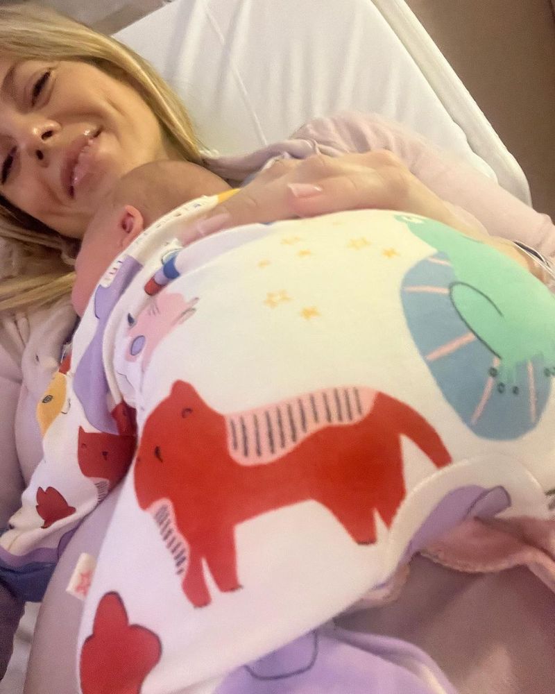 roxana hulpe, prezentatoare tv, naștere, fiică, imagini