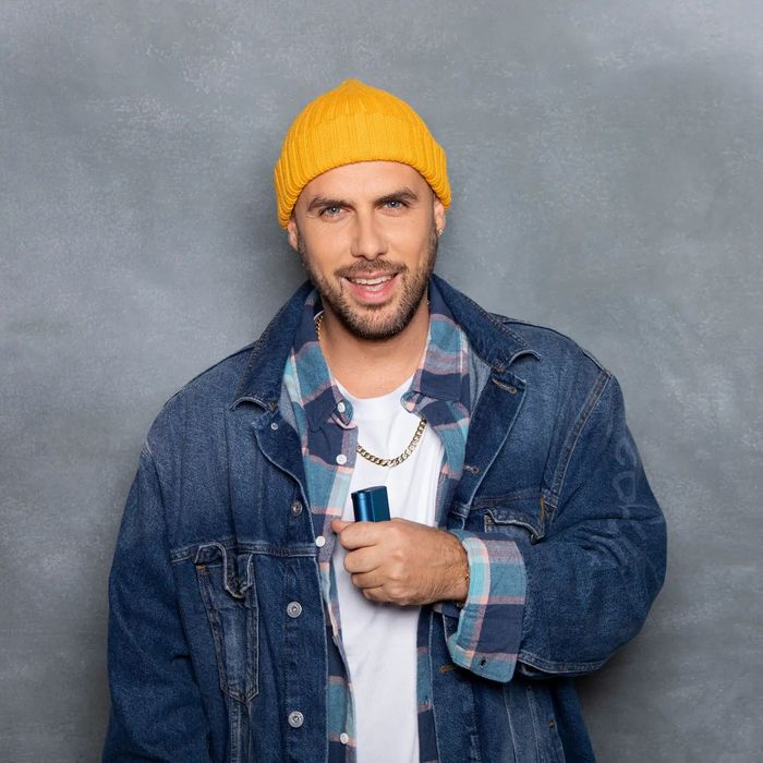 Deliric întoarce banii cu lopata. Ce sume impresionante a făcut ...