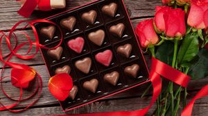 10 cadouri drăguțe de Valentine’s Day 2023. Sărbătoarea iubirii se apropie cu pași rapizi