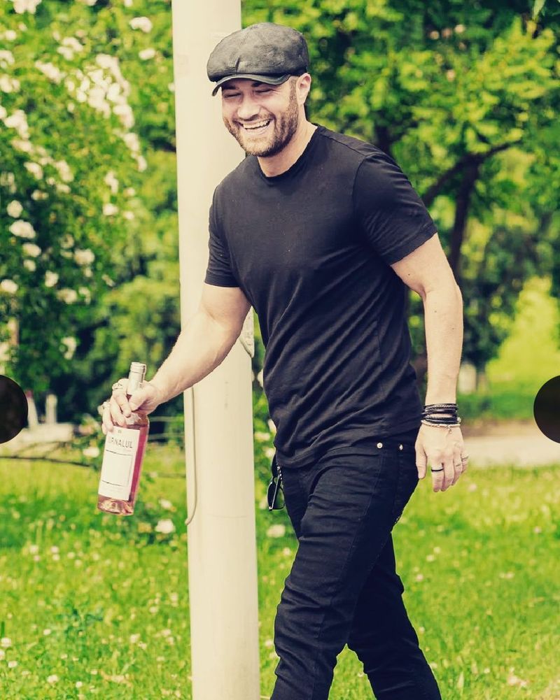 Cine este Mihai Bendeac Biografie v&acirc;rstă, carieră, familie. Află motivul pentru care celebrul artist nu s-a căsătorit p&acirc;nă acum