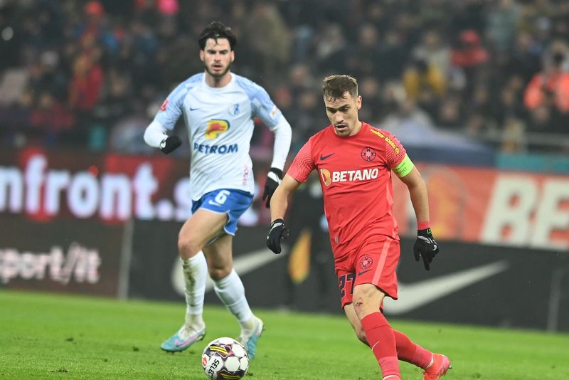 Ianis Hagi, coleg cu un alt rom&acirc;n la Rangers. Anunţul impresarului: 