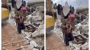 Fetiță născută sub dărâmături Siria