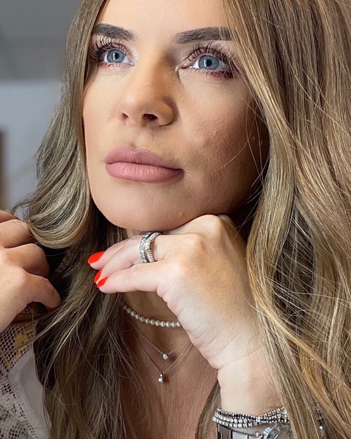 Marcela Fota, confesiuni pe rețelele de socializare Marcela Fota, confesiuni pe rețelele de socializare