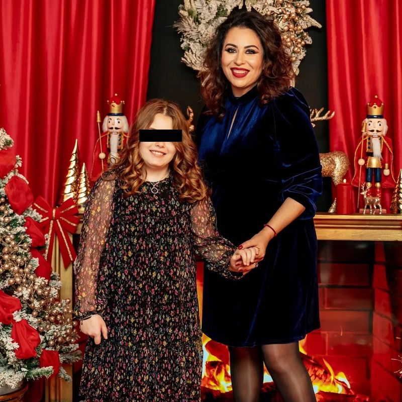 Oana Roman și Isa, fiica sa Oana Roman și Isa, fiica sa