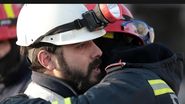 Salvatorii turcești și români, îmbrățișați după ce i-au salvat viața mul Mustafa Sarigul