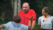 Cătălin Scărlătescu, pălmuit la TV