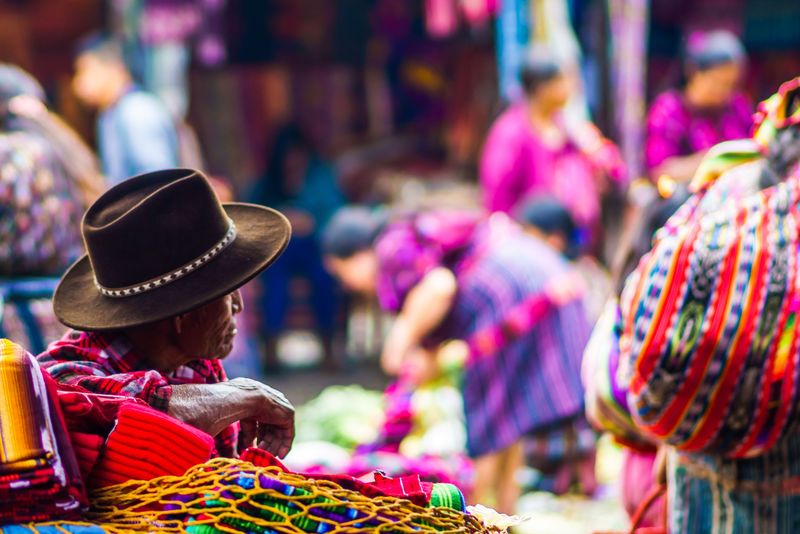 Top 50 de lucruri pe care nu le știai despre Guatemala. Puțini știu că acolo a fost inventat primul baton de ciocolată