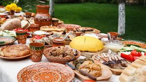 Masa de Lăsata secului de carne 2023. Ce nu trebuie să îți lipsească de pe masa de sărbătoare