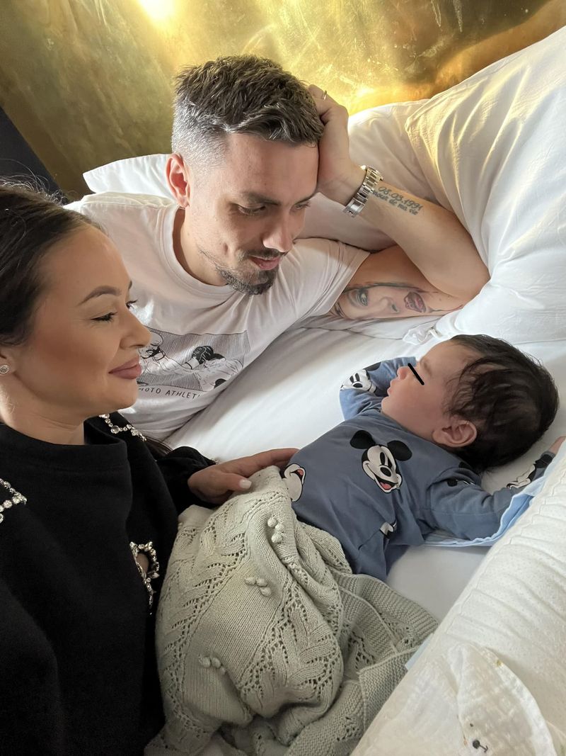 Vlăduța Lupău, Adi Rus, Iair