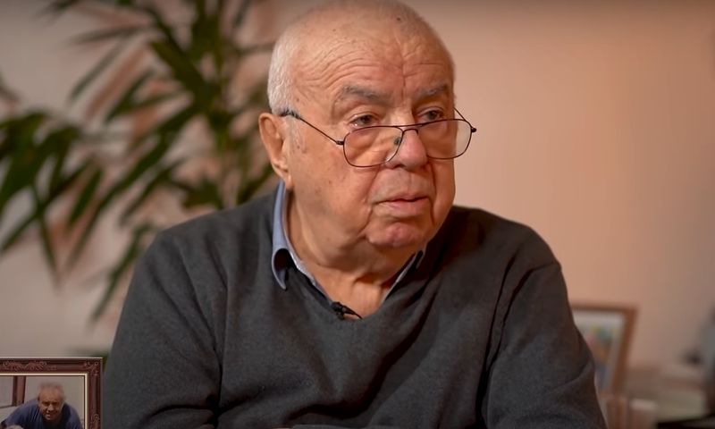 Alexandru Arșinel Alexandru Arșinel, uitat de colegi