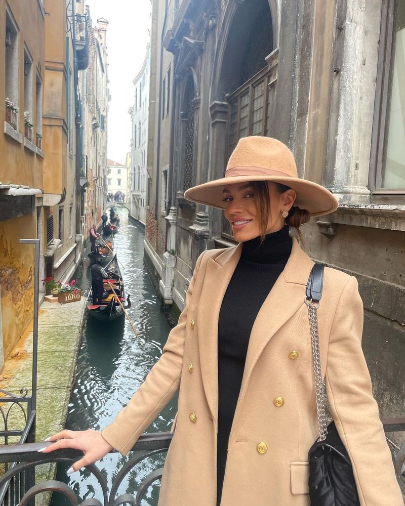 Cine este Carmen Simionescu. Biografie vârstă, carieră, familie. Află care este numele real al artistei