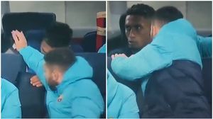 Brazilianul Raphinha a avut o criză de nervi în timpul meciului Barcelona - Manechester United