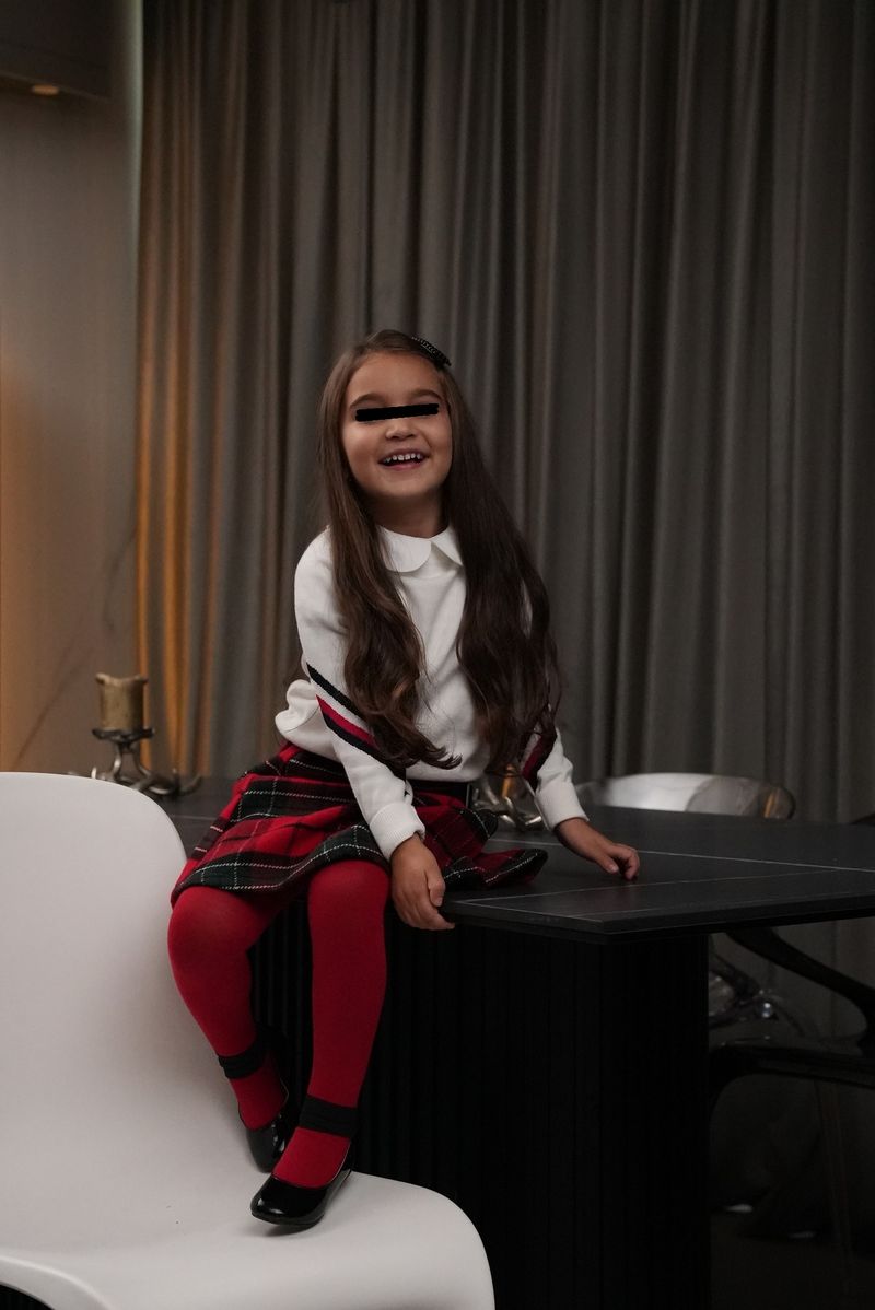 Fiica Adelinei Pestrițu 